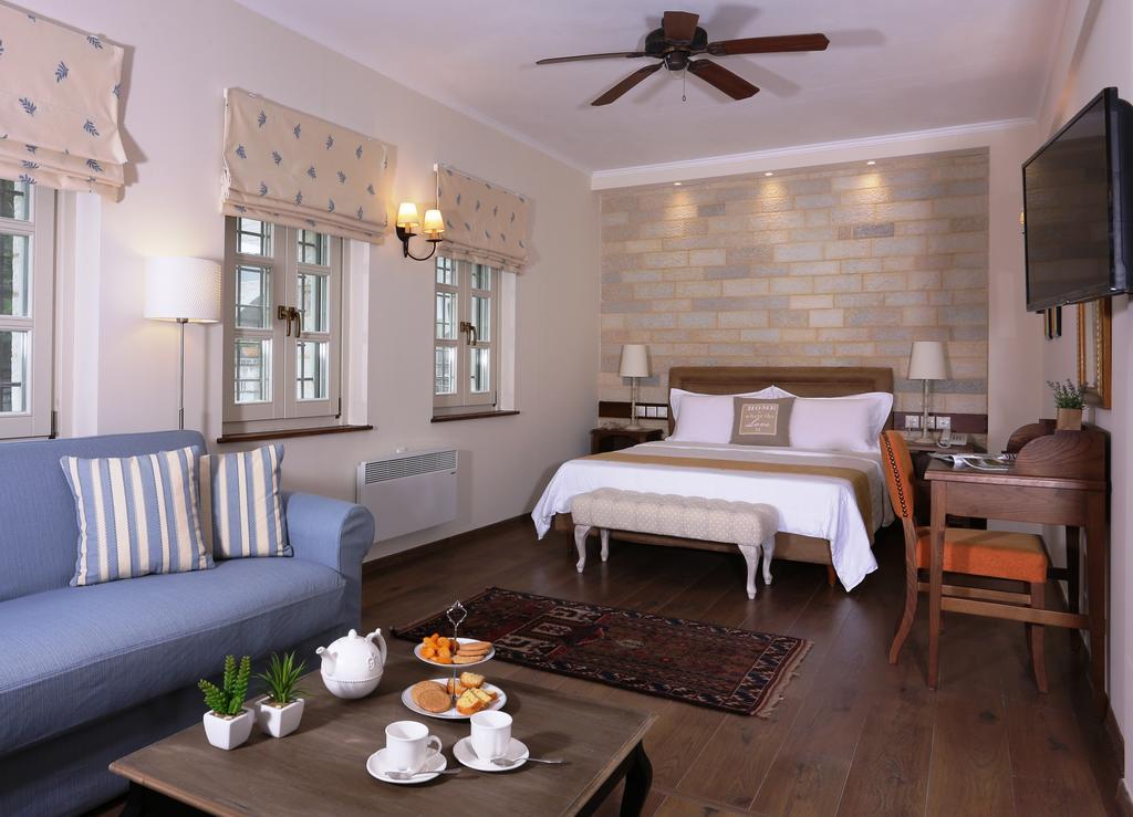 Gamila Rocks Mountain Hotel アリスティ 部屋 写真